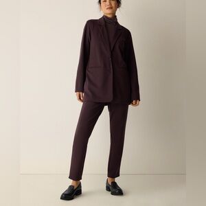 Women’s- Eileen Fisher Tapered Ankle Pant in Cassis- New w/Tags- Sz Sm